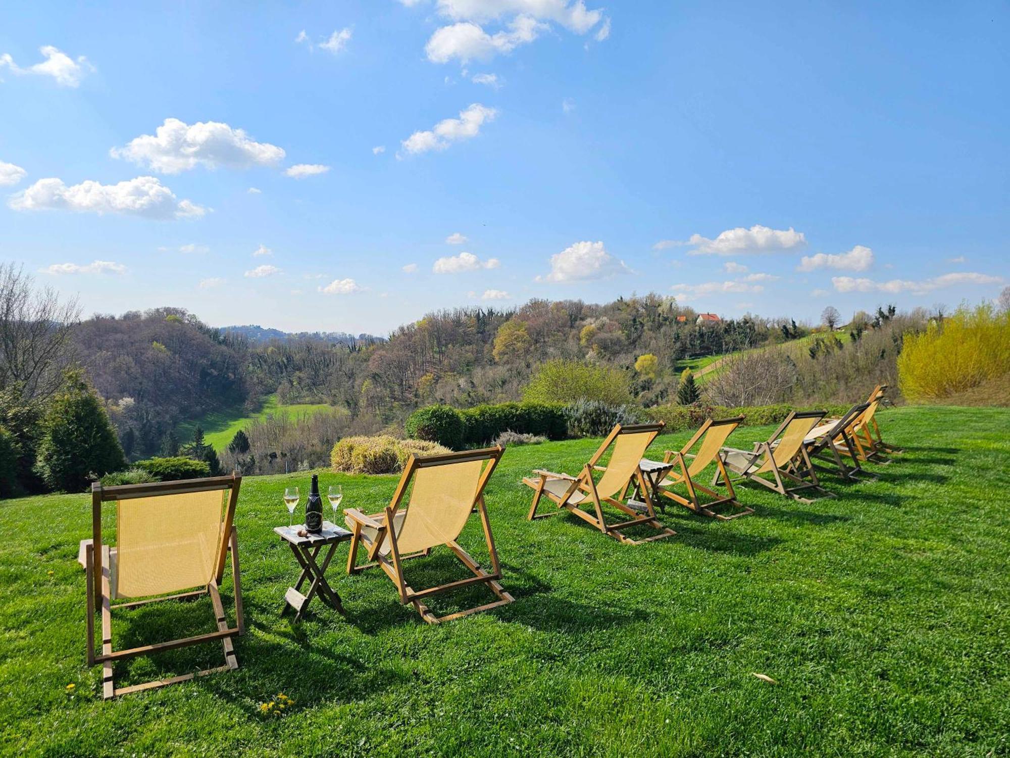 Vuglec Breg Semesterpark Krapina